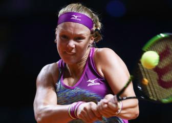 Wozniacki sent packing by inspired Bertens in Madrid