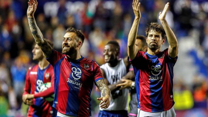 Levante stun Barcelona in epic to end unbeaten run - AS.com