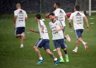 Argentina and Messi work up a sweat at the Joan Gamper