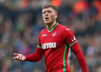 Fulham complete swoop for Swansea's Mawson
