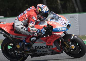 Dovizioso triumphs to deny Márquez's milestone race