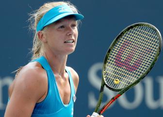 Red-hot Bertens beats Svitolina, Halep marches on