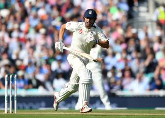 Cook clocks up a century in farewell Test innings