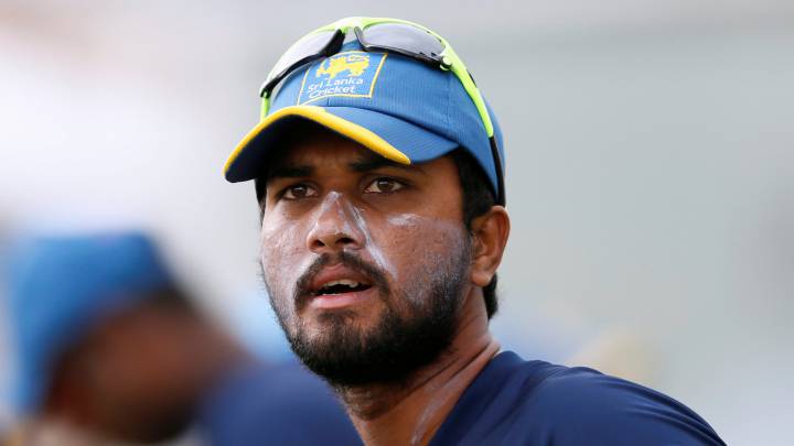 Sri Lanka batsman Dinesh Chandimal out of Asia Cup with finger injury