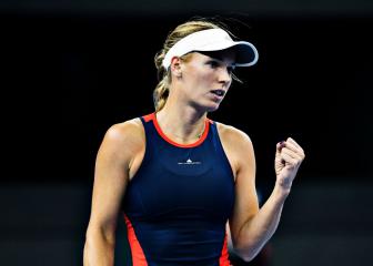 Caroline Wozniacki back on track in Beijing