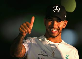 Hamilton earns 80th F1 pole as Vettel struggles at Suzuka