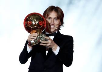 Luka Modric wins the 2018 Ballon d'Or award
