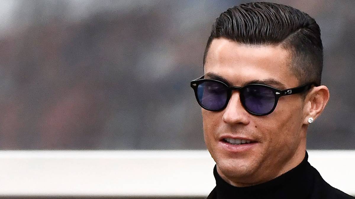 Cristiano Ronaldo given jail term, fine after admitting 