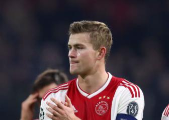 De Ligt focused on Ajax as Barcelona speculation mounts