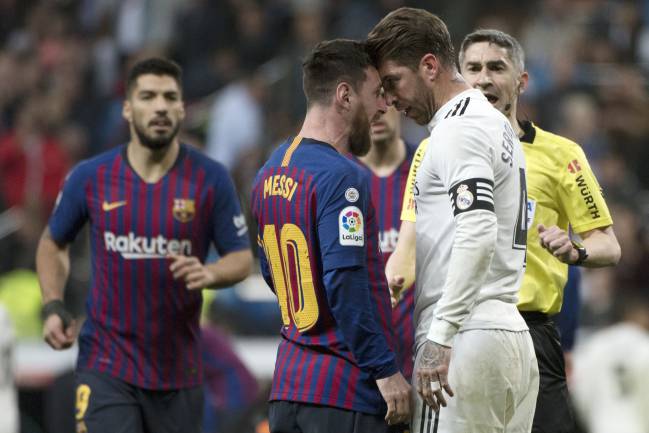 Sergio Ramos Two Crimes During El Clasico As Com
