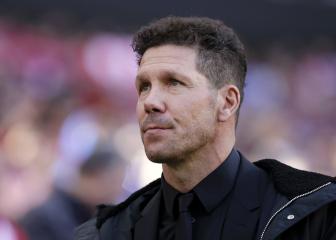 Simeone satisfied with Atlético despite Barca buffer