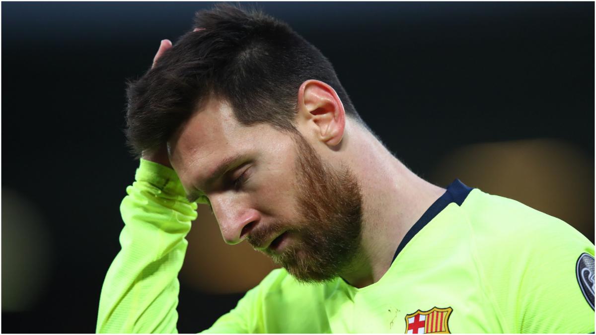 Messi never to blame for Barcelona losses – Ronaldo