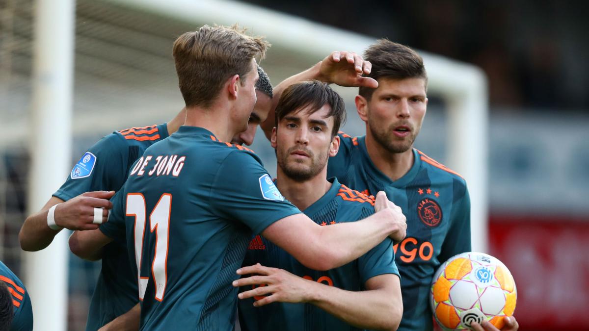 Ajax confirm double delight at De Graafschap