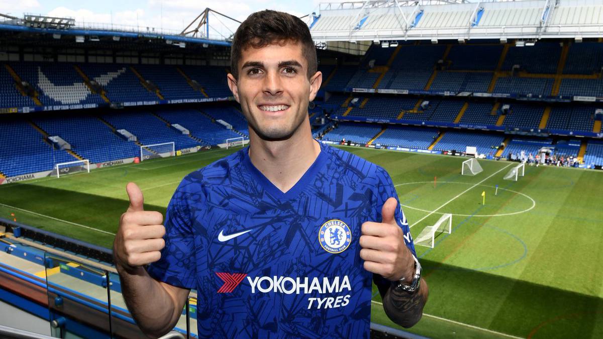 Christian Pulisic officially unveiled as Chelsea player - AS.com