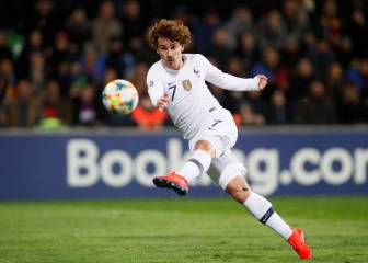 Antoine Griezmann to join Barcelona next week