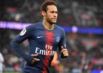 Neymar can leave PSG if the price is right, says Leonardo