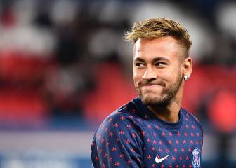 Neymar: PSG and Madrid have opened talks - sources confirm