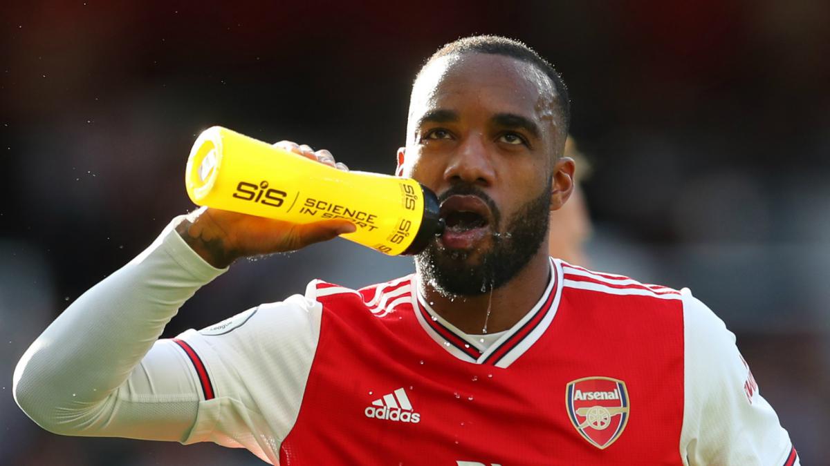 Arsenal's Lacazette out until October with ankle injury