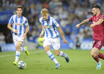 Ødegaard eyed as Özil's Arsenal replacement