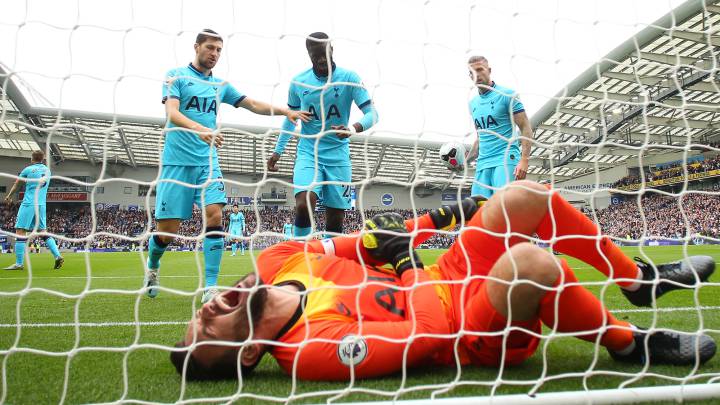 Lloris: Spurs keeper suffers serious arm injury at Brighton