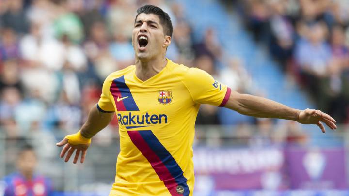 Suarez looks to end four-year curse in Prague