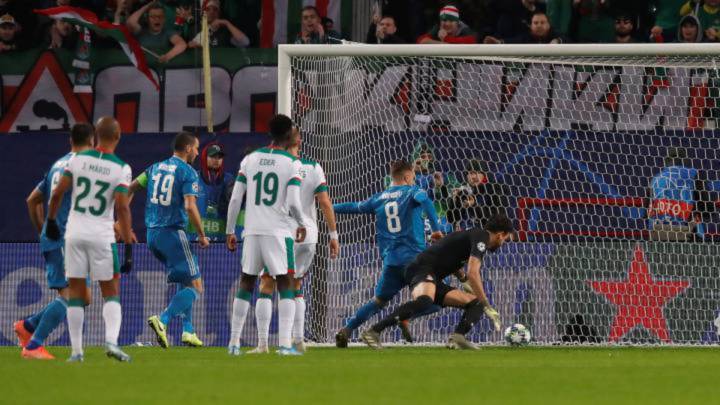 Ramsey scores after Guilherme drops Cristiano Ronaldo's free-kick