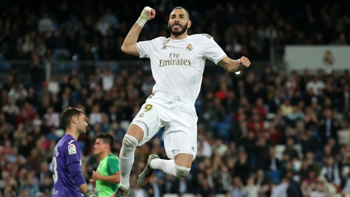 Benzema Juninho Wants Real Madrid Star To Return To Lyon As Com