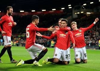 Manchester United thrash AZ Alkmaar in final group game