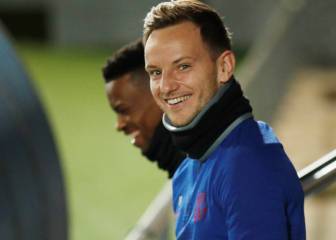 Clásico preview and line-ups as Barça make late change to XI