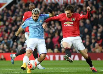 Sergio Aguero injured as City lose Manchester derby