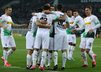 Gladbach players to give away their salaries to help pay staff