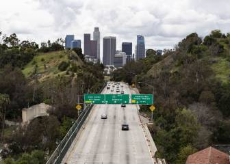 US coronavirus situation: total cases and deaths