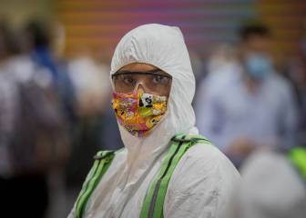 USA coronavirus situation: total cases and deaths