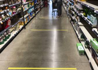 USA coronavirus situation: total cases and deaths