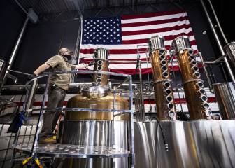 USA coronavirus situation: total cases and deaths