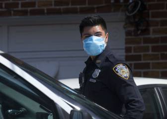 USA coronavirus situation: total cases and deaths