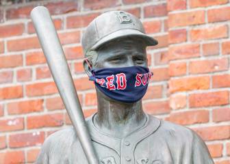 USA coronavirus situation: total cases and deaths