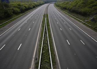 UK coronavirus situation: total cases and deaths