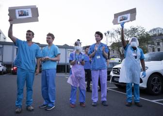 UK coronavirus situation: total cases and deaths