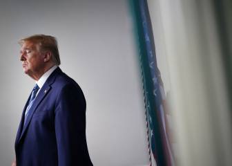 Donald Trump announces 60-day immigration ban