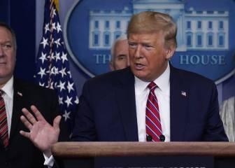 Donald Trump is caught playing golf Amid Covid-19 outbreak