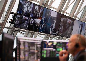 Historic SpaceX launch postponed due to bad weather