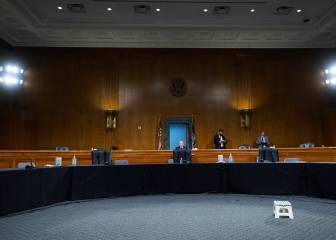 Senate to discuss approval of stimulus during protests