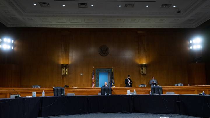 Second Stimulus Check Senate Returns To Discuss Approval Of Stimulus Package During Protests As Com