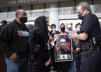 Is kneeling on the neck a legal police tactic in the US?