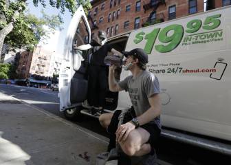 Second stimulus check: what do Americans think of a second round of payments?