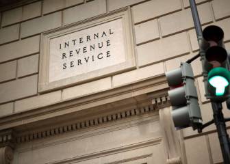 How to call the IRS about your stimulus check