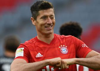 Ballon d'Or not on Lewandowski's mind – although 'anything is possible'