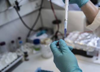 Fainting and fever - side effects of new Covid-19 vaccine trials