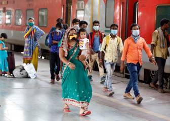 India's PM Garib Kalyan Yojana extended: info & where to apply